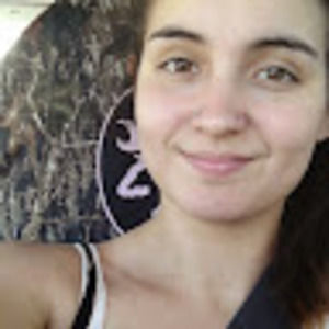 Meet your Posher, Della